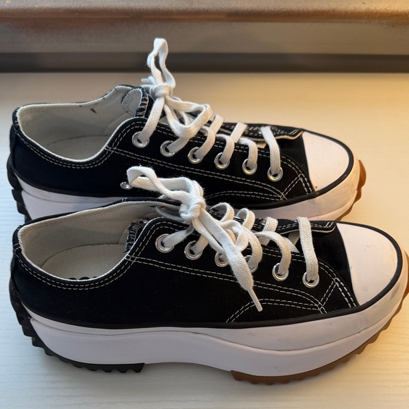 Converse Run Star Platform Sneakers - Picture 3 of 10